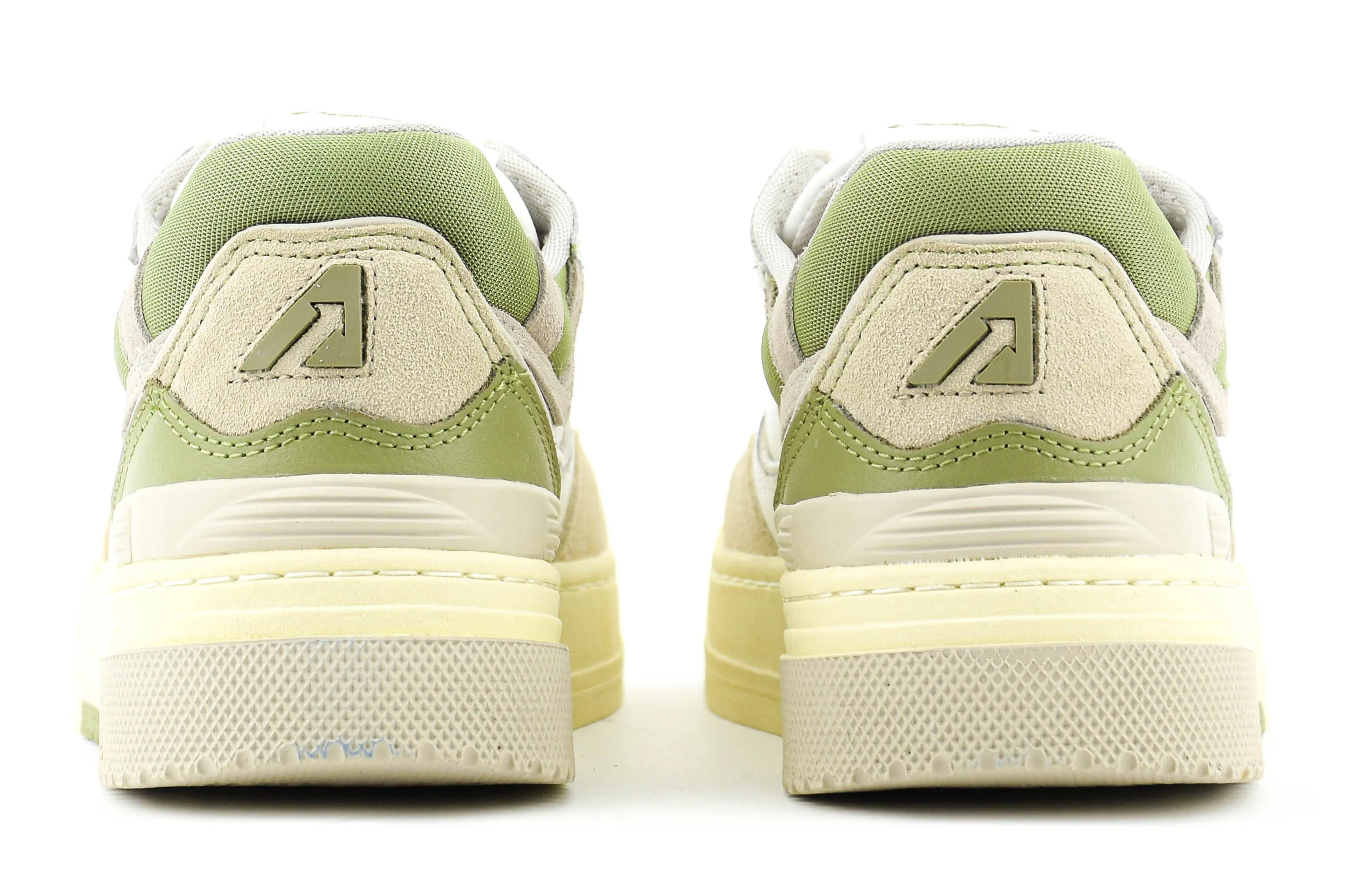 AUTRY CLC LOWTOP SNEAKER SAGE WHITE